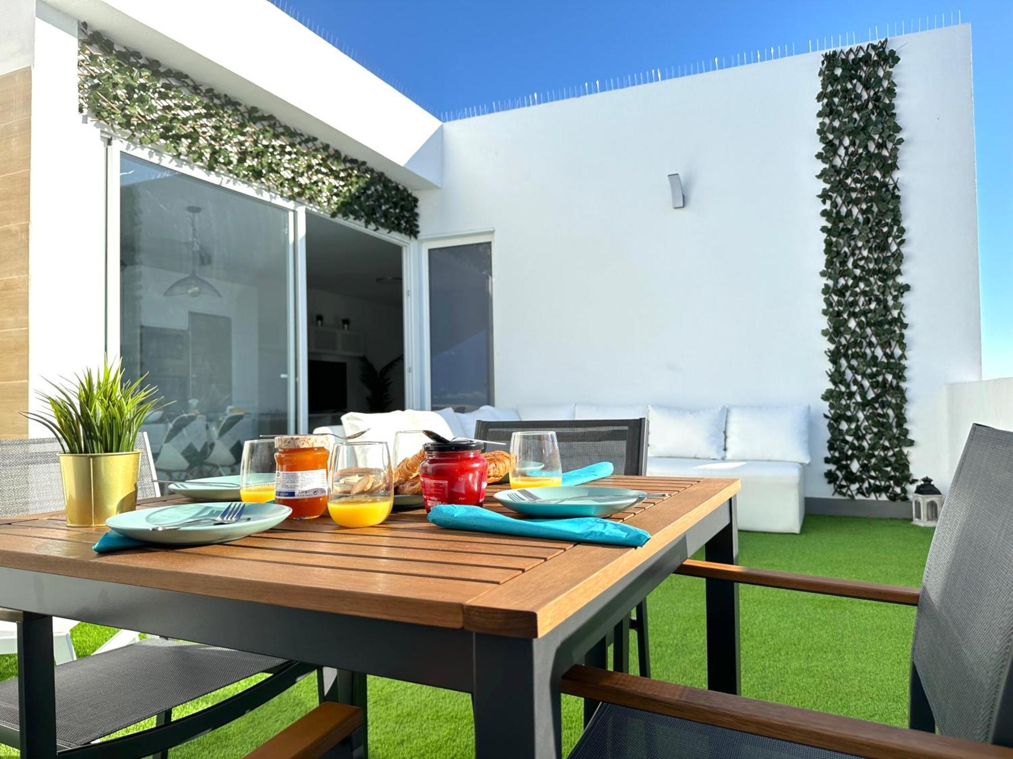 Suites Verano Azul Castillo del Romeral Exterior photo